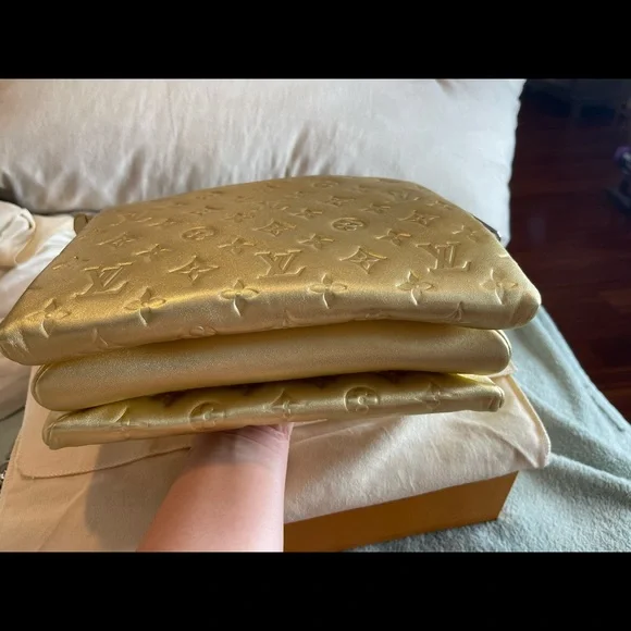 ✨Stunning Louis Vuitton Coussin PM✨ - Picture 7 of 12